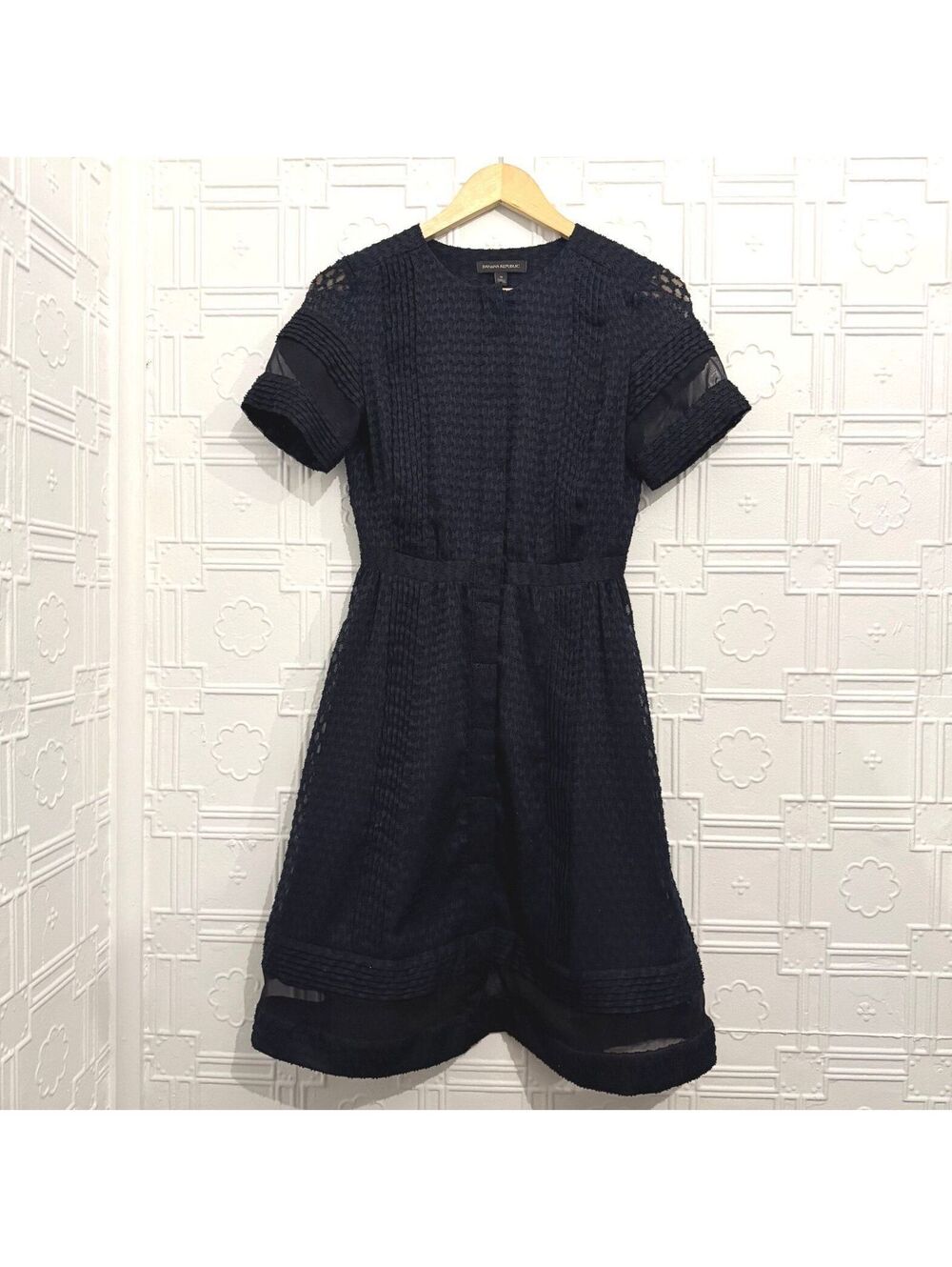 Banana Republic Navy Textured Sheer Trim Mini Dress Size 0